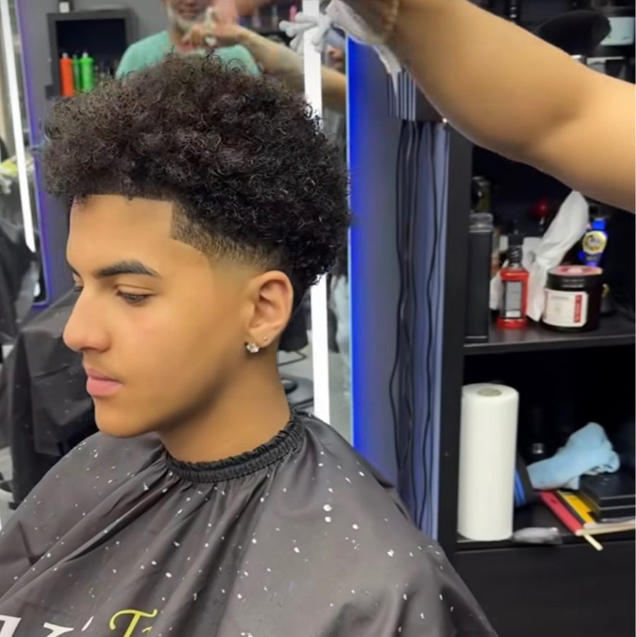 Corte de pelo adolescente entre los 14 y 16años